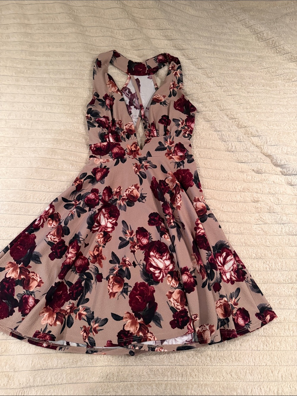 Trac Floral Fit-and-Flare Mini Dress in Dusty Pink with Burgundy Roses